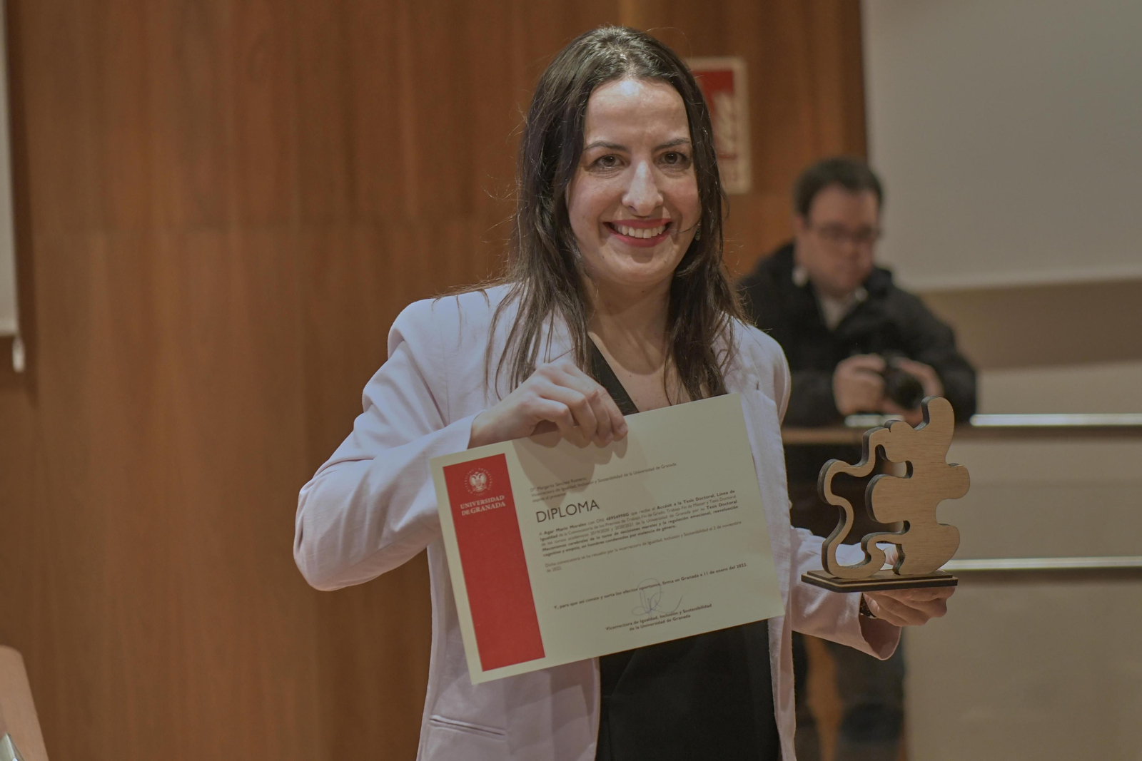 Entrega de la primera edición de los premios a los mejores trabajos fin de grado, fin de máster y tesis doctorales del ámbito de la igualdad y la inclusión en la UGR en imágenes