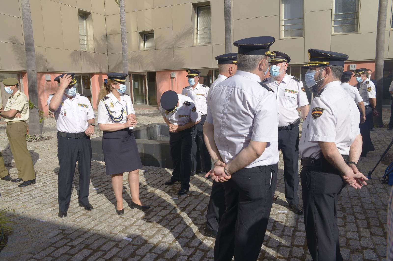 Fotos de la toma de posesion del cargo del nuevo comisario de la Policía Nacional