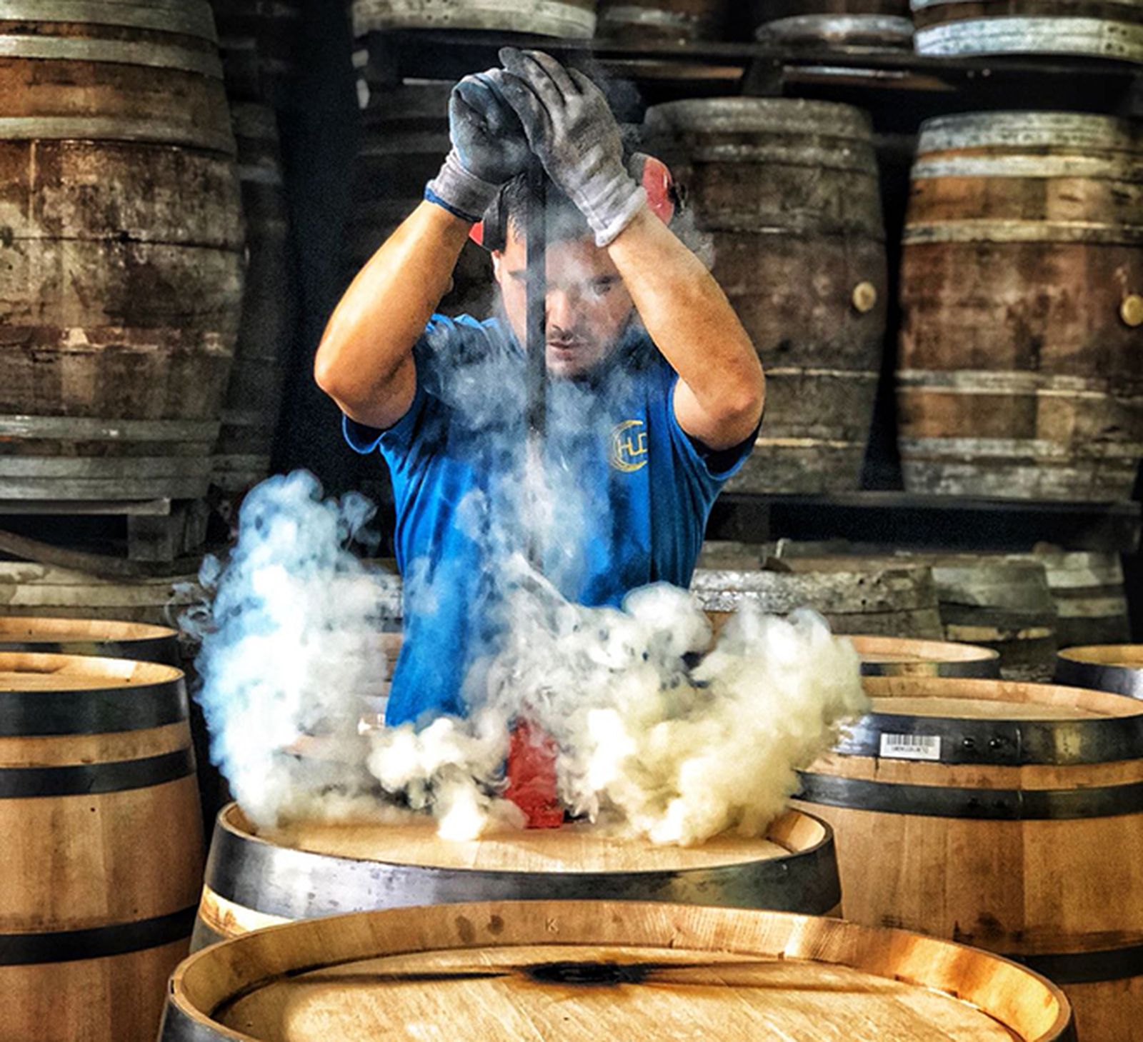 El viernes 6 a las 12 horas se realizará una visita guiada a la tonelería de Huberto Domecq, actividad gratuita dentro de las Fiestas de la Vendimia con aforo limitado a 20 personas. Reservas en el teléfono 956 14 94 90 (Foto: Miguel Ángel Castaño).