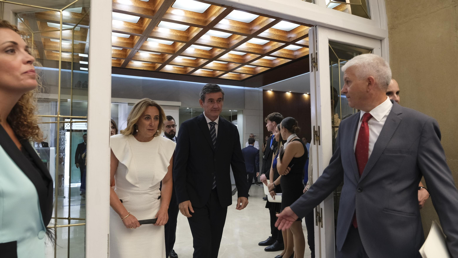 Imágenes del acto de constitución de la Diputación de Almería