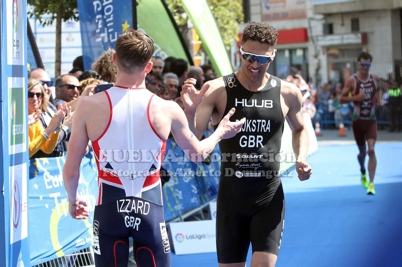 Triatlón en Huelva, imágenes de la Copa de Europa y Campeonato Iberoamericano