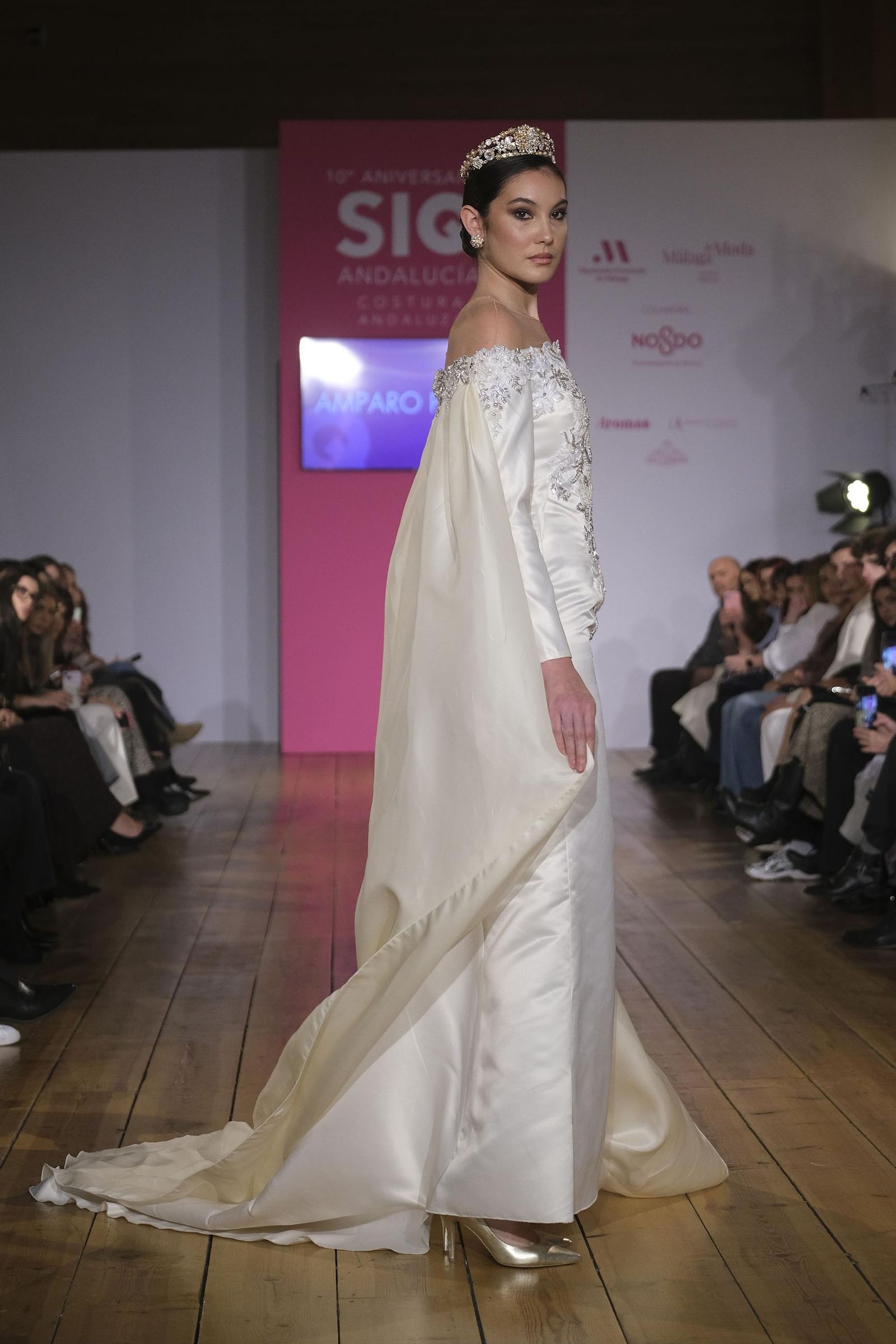 Las novias de fantasía de Amparo Pardal vistas en SIQ, en imágenes