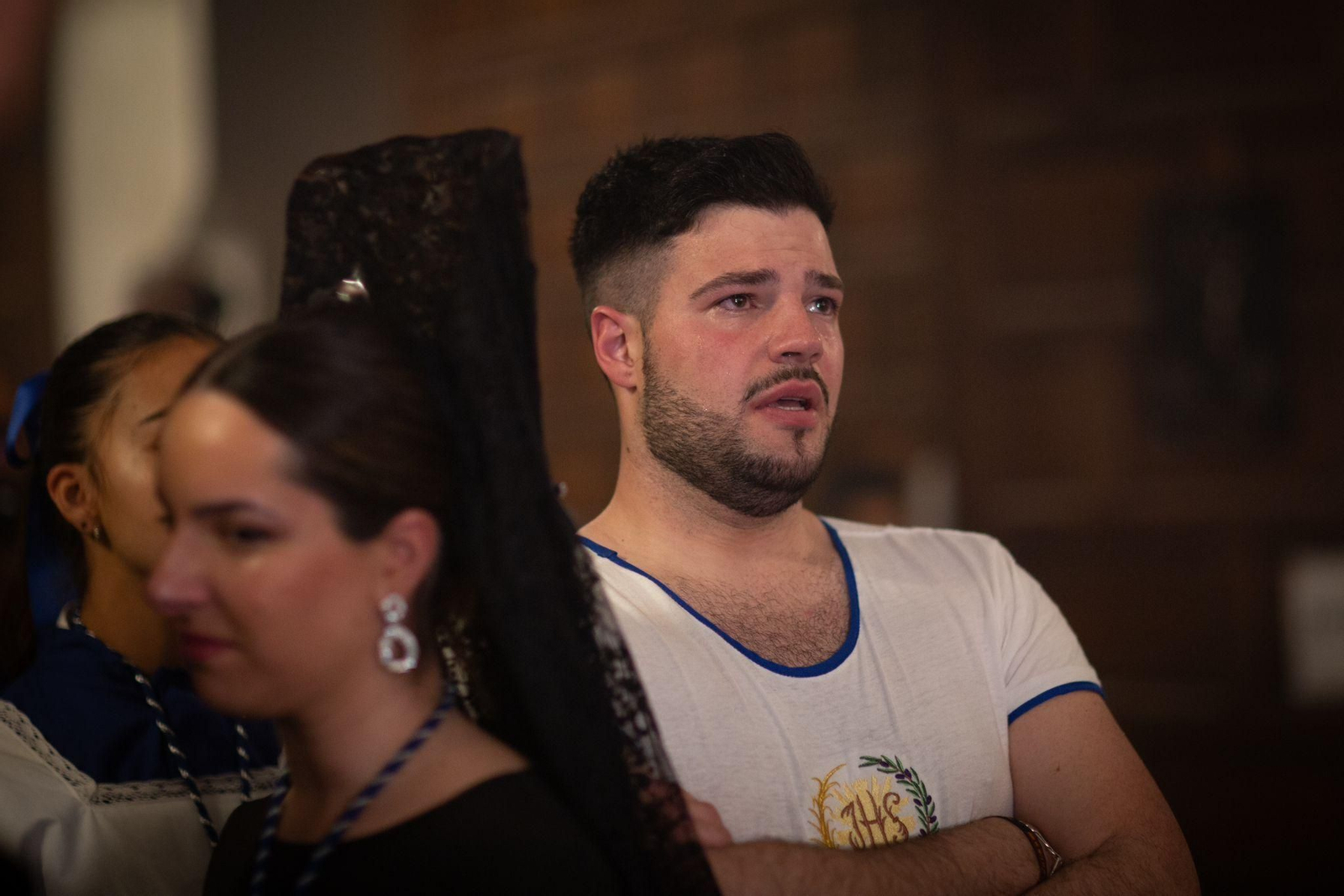 Fotos: la frustración de los cofrades de La Borriquilla de Granada