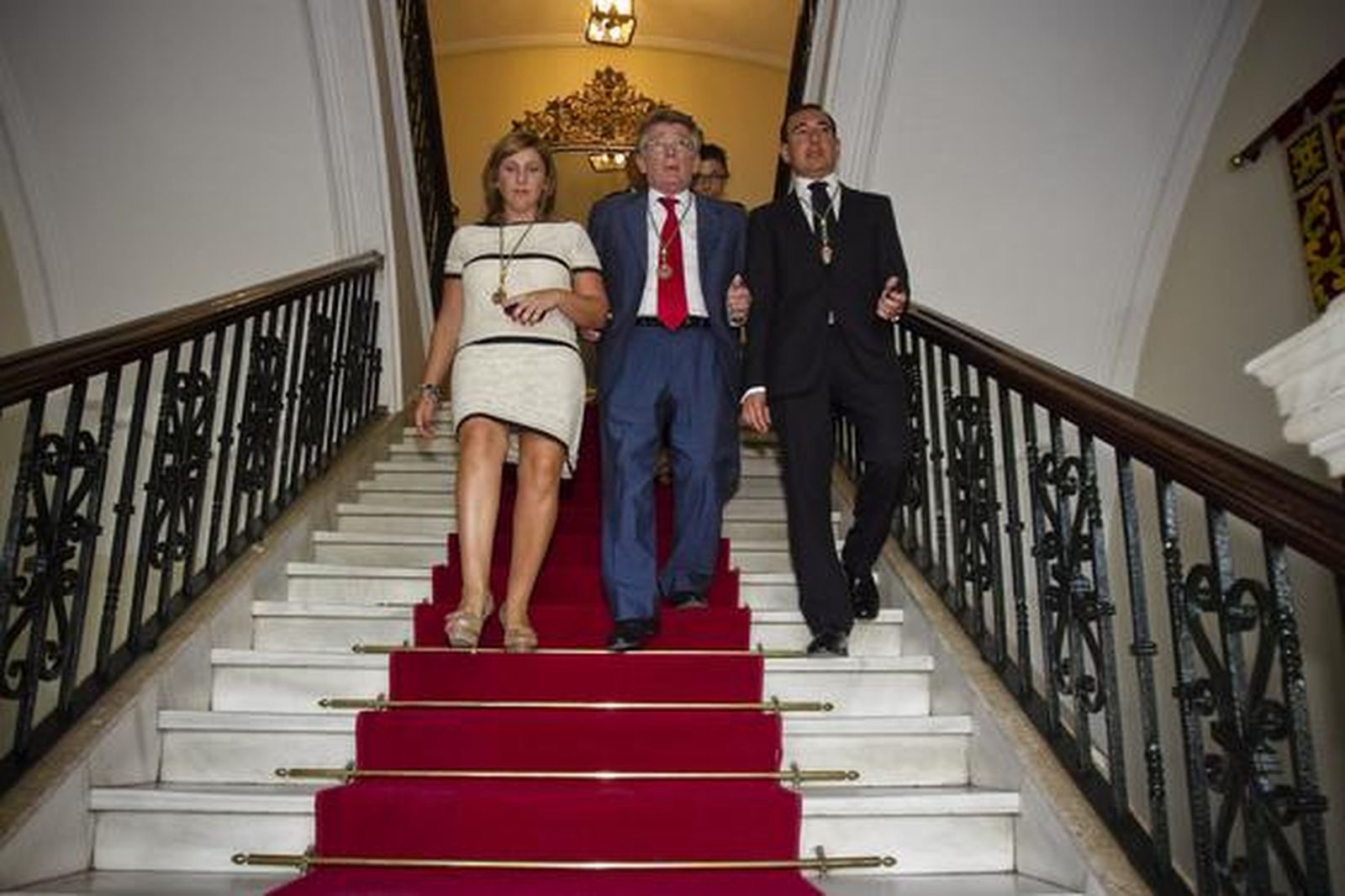 Imágenes de la toma de posesión de la Diputación.

Foto: Lourdes de Vicente y Jesus Marin