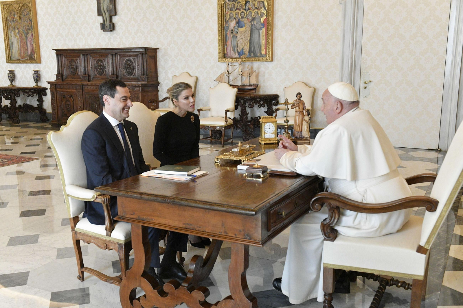 El papa Francisco en encuentros con mlagueños, en imágenes