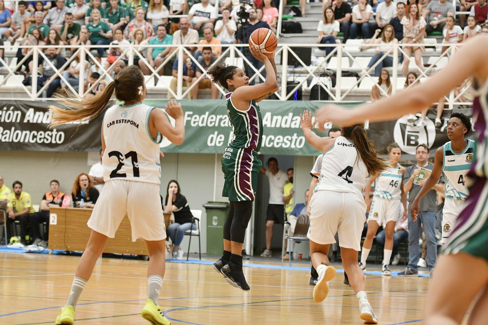 Las fotos del CAB Estepona - Unicaja Baloncesto
