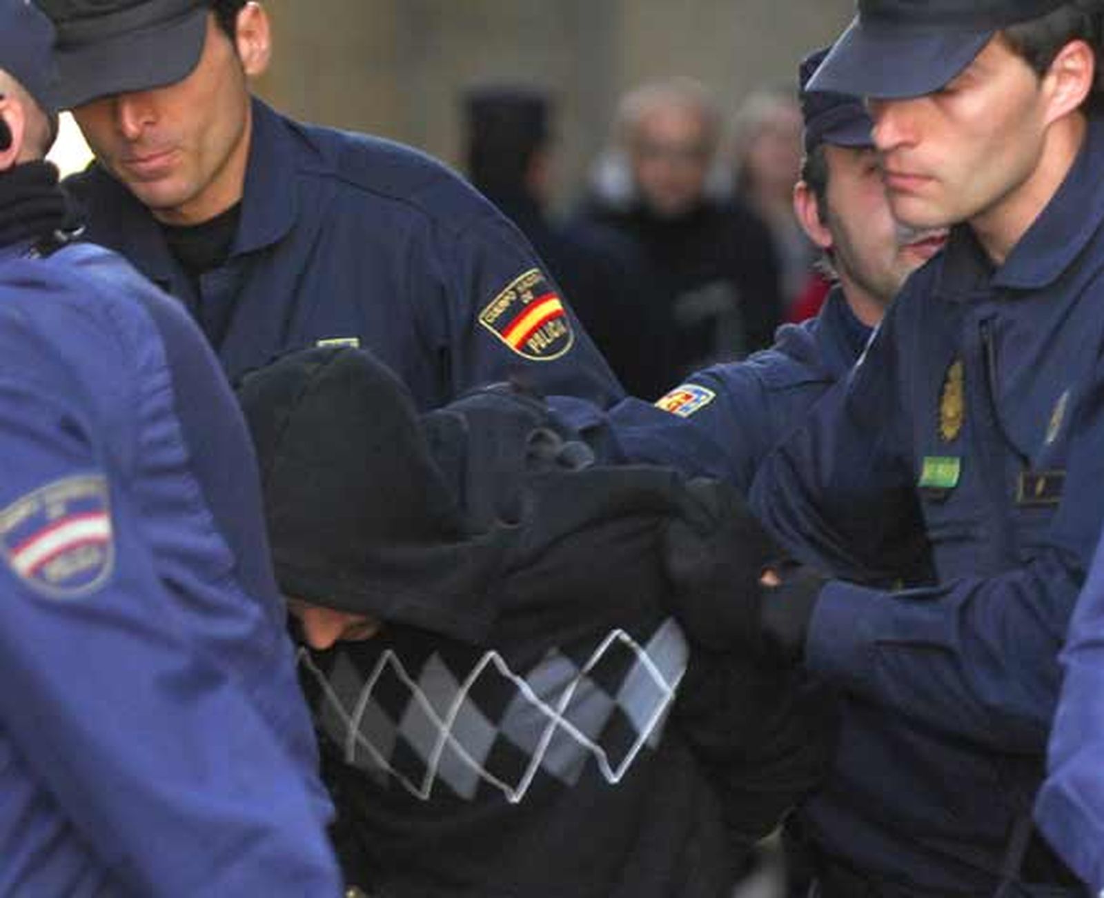 Miguel mató a Marta al pedirle que dejara a su actual novia por ella