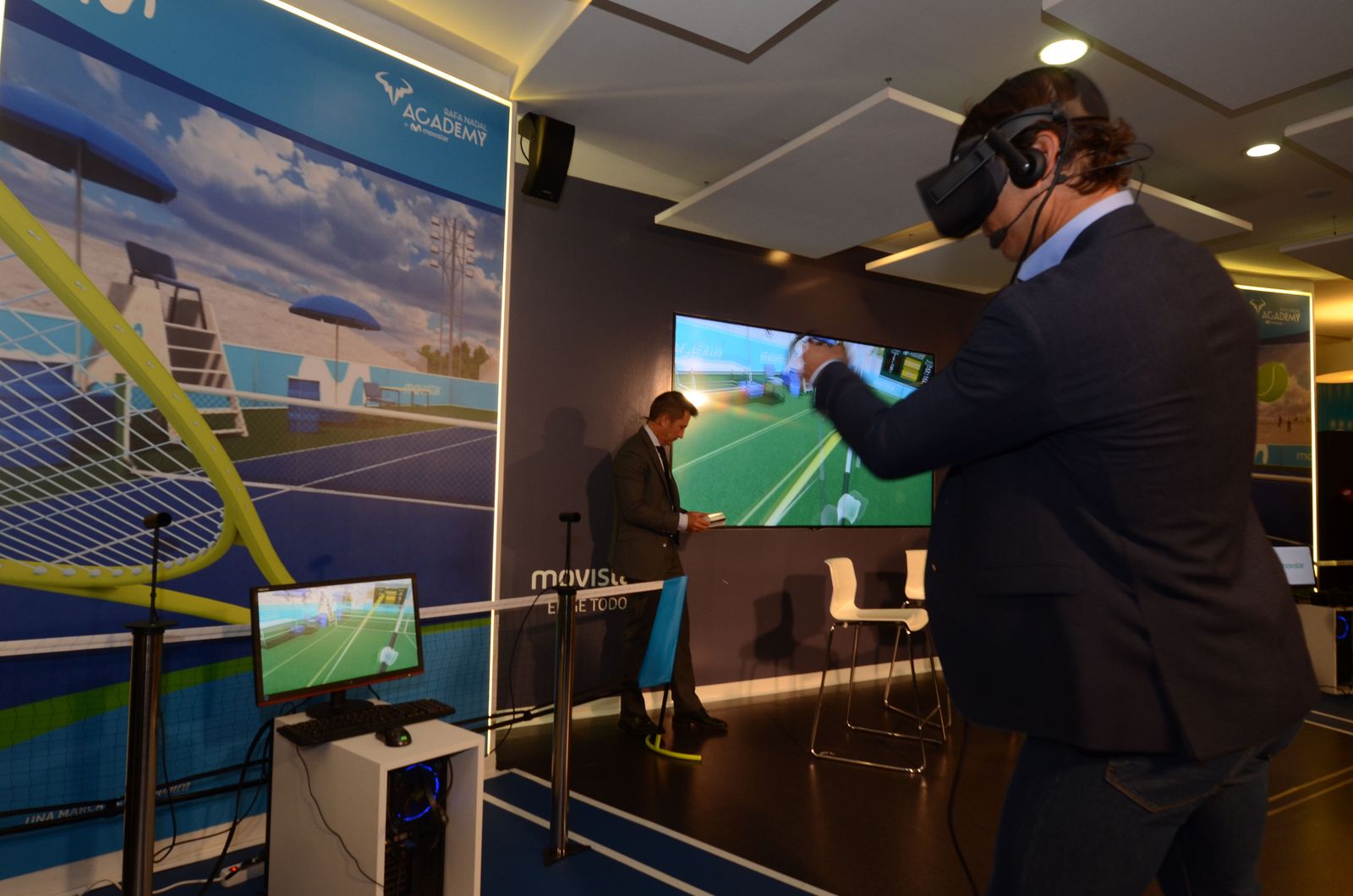 Nadal juega contra sí mismo en el juego diseñado por Telefónica.