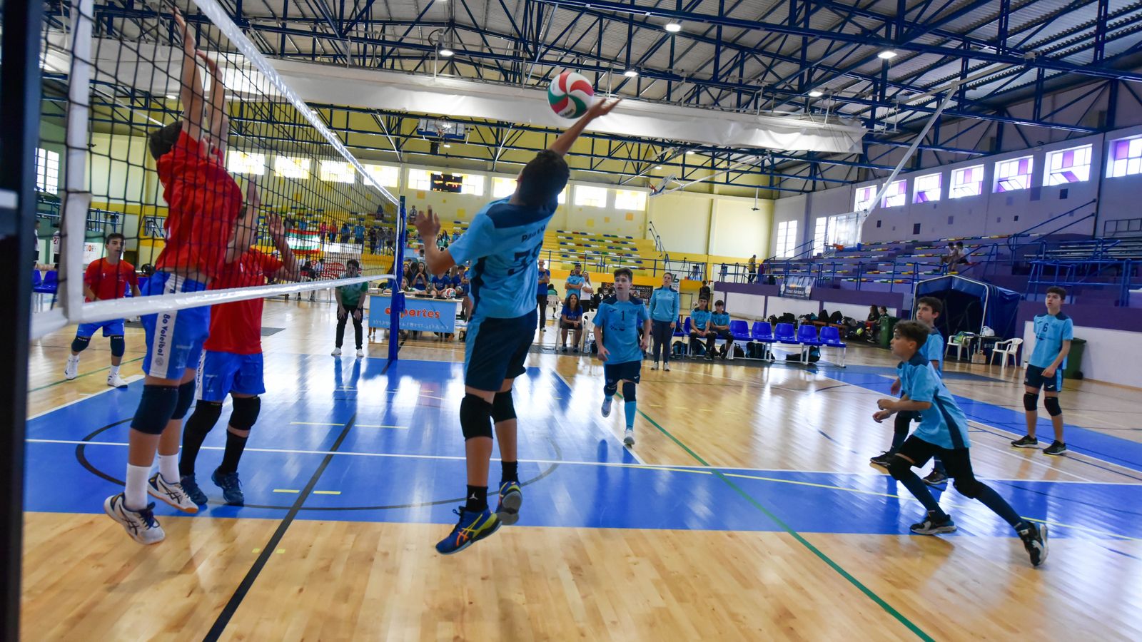 Las fotos de la segunda jornada del Campeonato de Andalucía infantil masculino de voleibol en La Línea