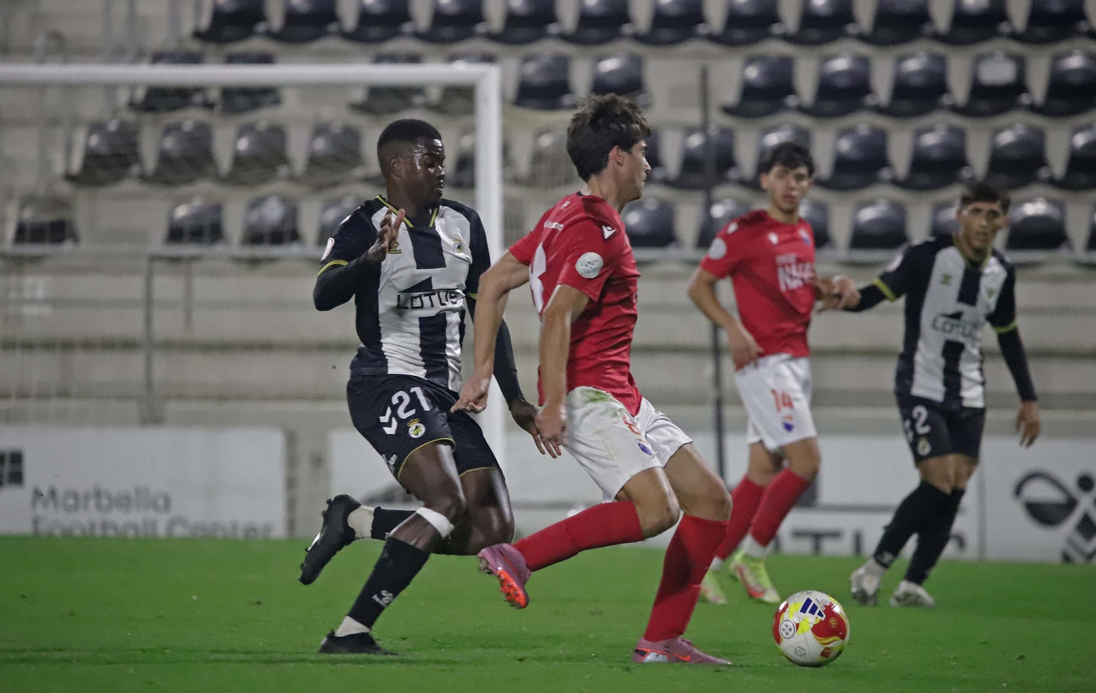 Las mejores fotos del Balona - Dos Hermanas de Tercera Federación