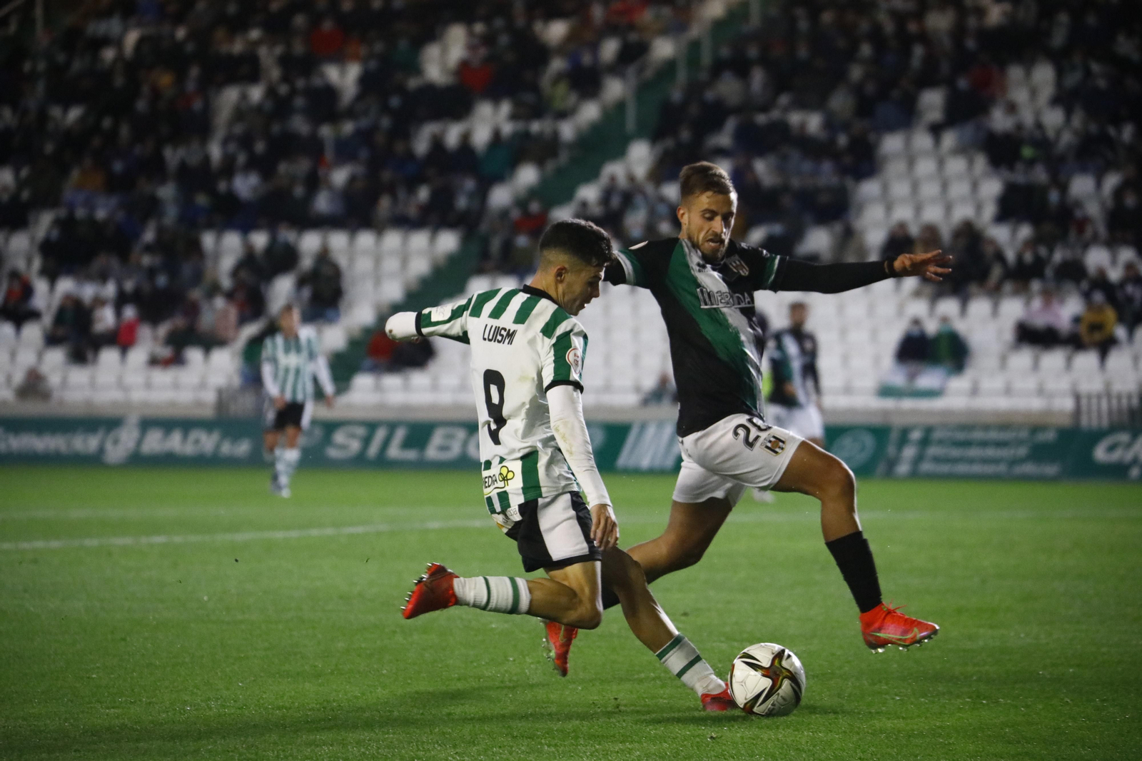 La goleada del Córdoba CF al Mérida, en imágenes
