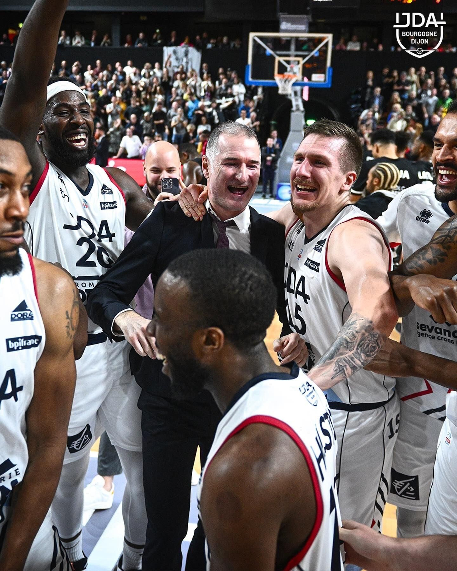 El JDA Dijon celebra la victoria.