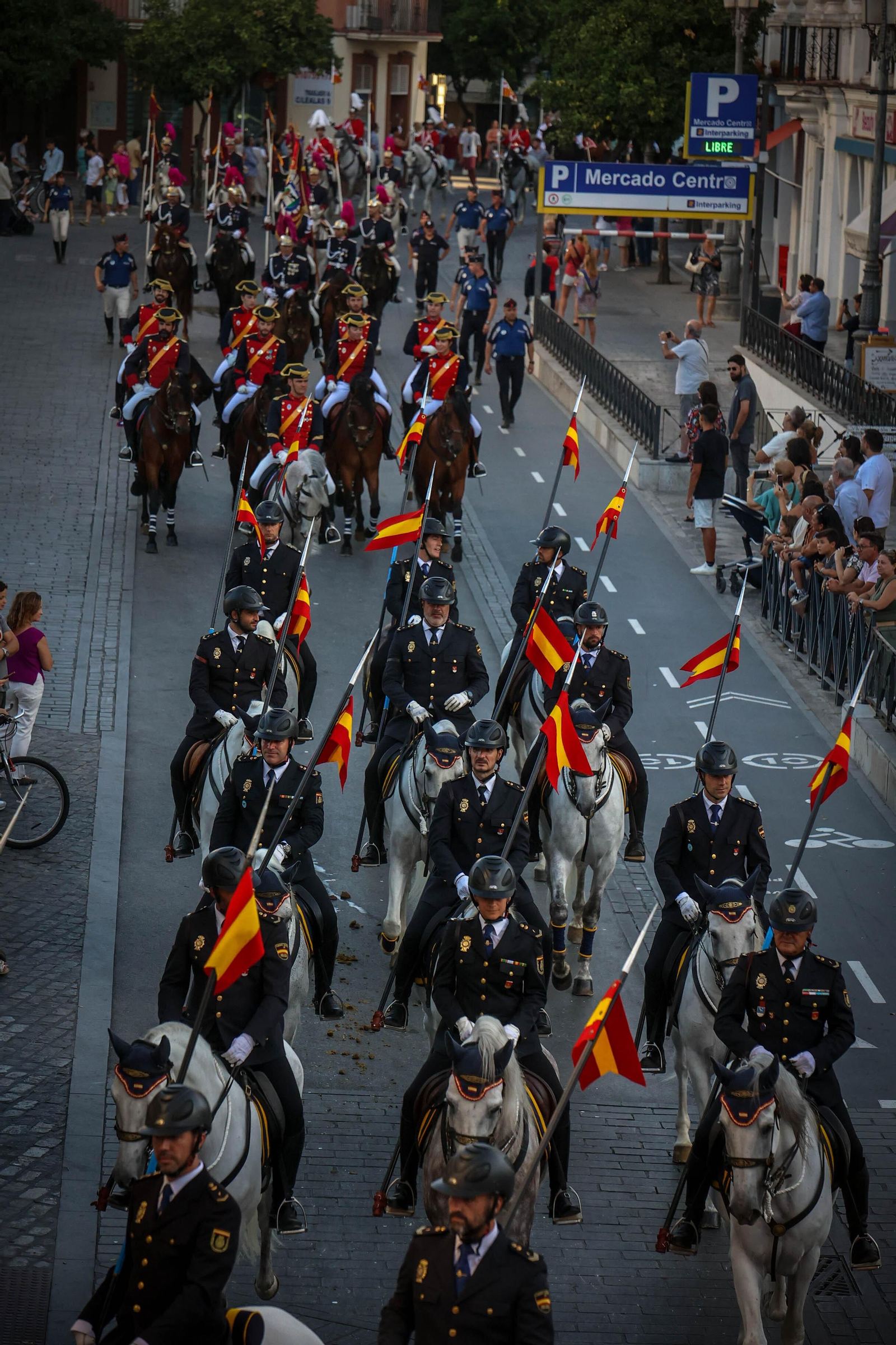 Búscate en la Parada Hípica por el 50 aniversario de Real Escuela en Jerez