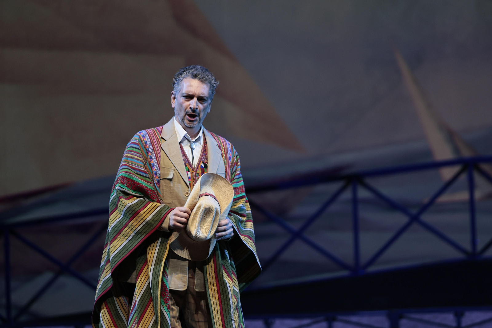 Las imágenes de la zarzuela "Los Gavilanes" en el Maestranza