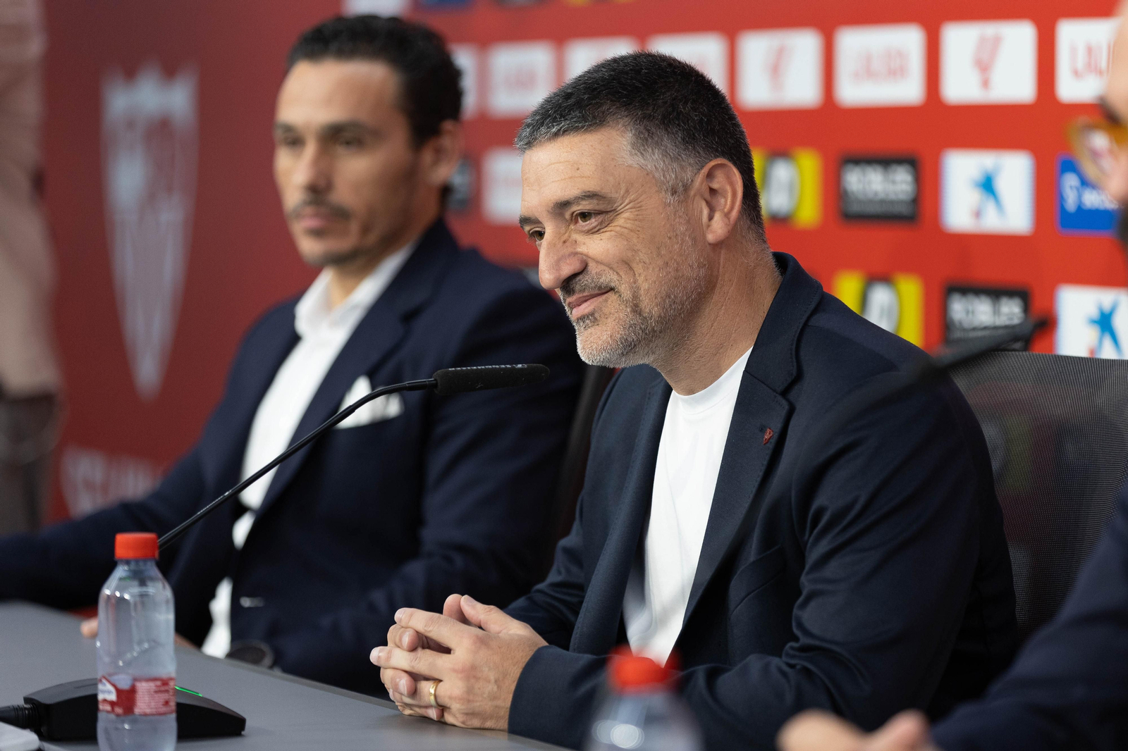 Las fotos de la presentación de García Pimienta en el Sevilla