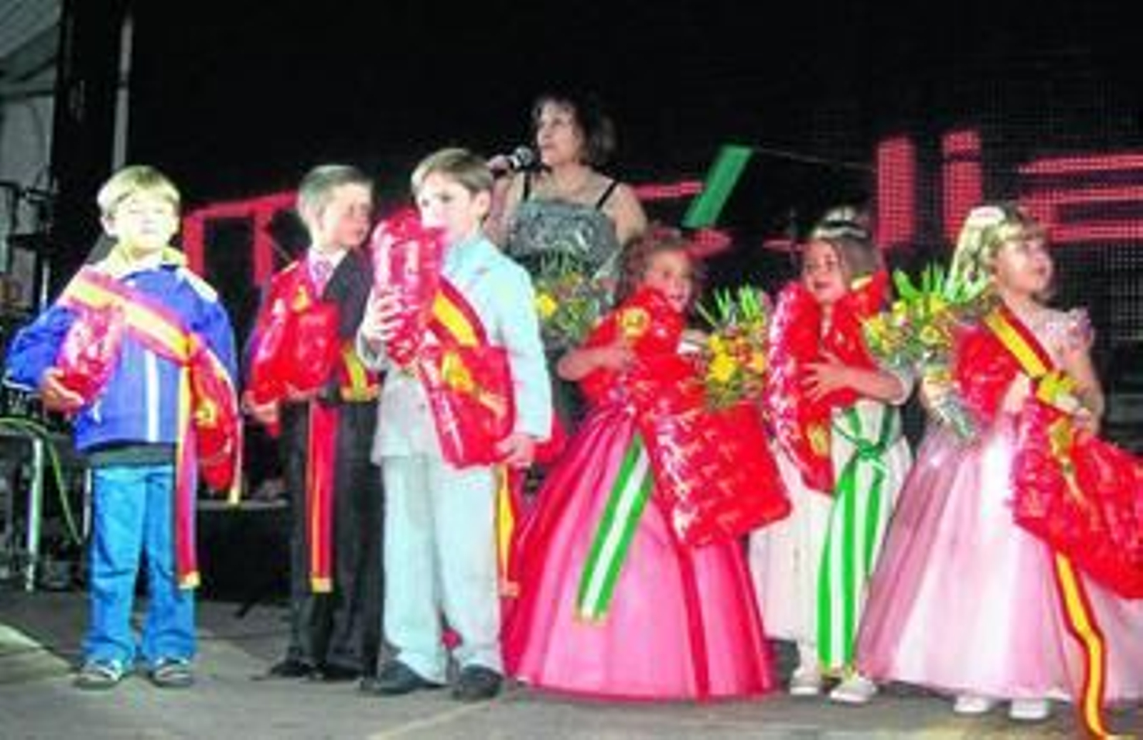 Las bandas de mister, reina y damas ya tienen dueños