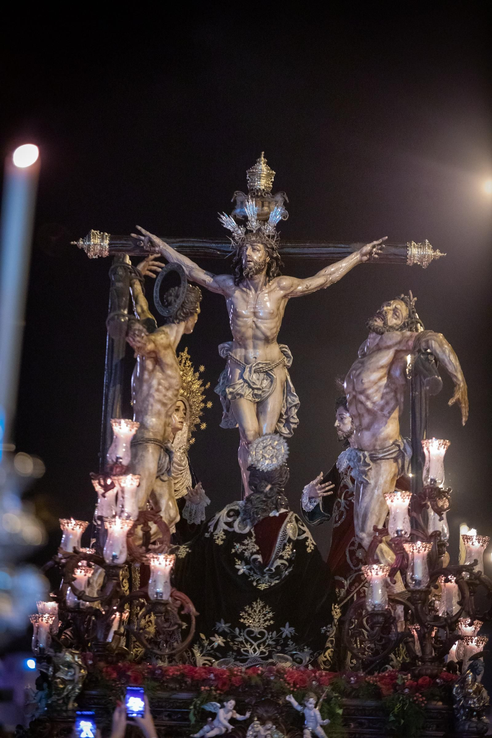 Las imágenes de la cofradía del Perdón en la Semana Santa de Cádiz 2022