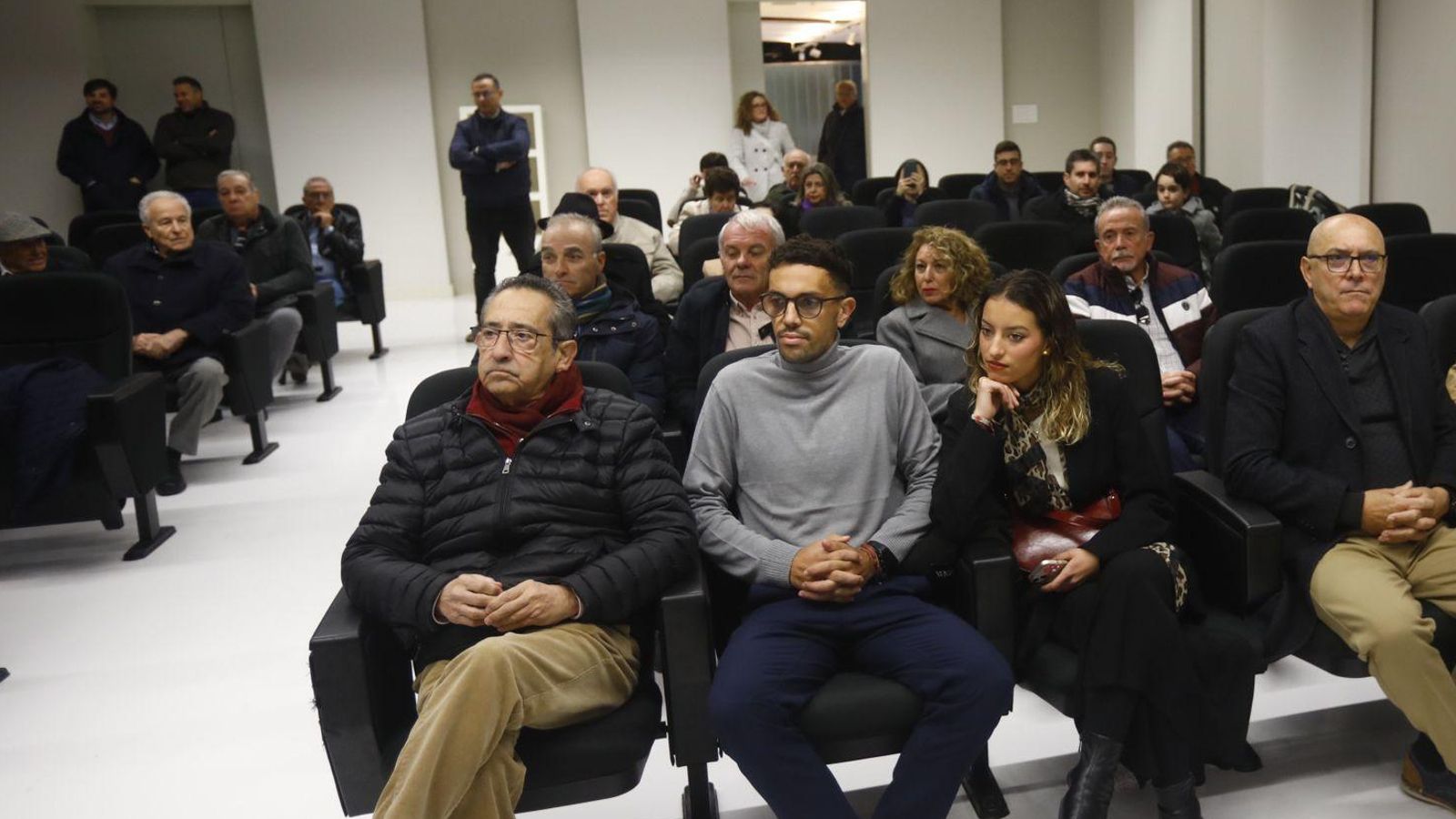 Manuel Sánchez Parra, Juan Ignacio Grondona y Ariadna Carrasco, presentes en la presentación de la prueba.