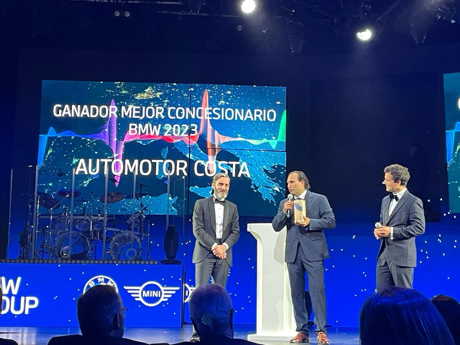 Entrega del galardón.