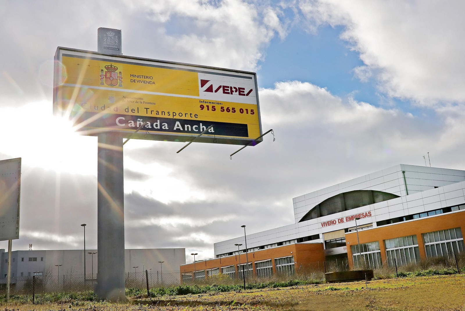 Exterior del vivero de empresas de la Ciudad del Transporte.