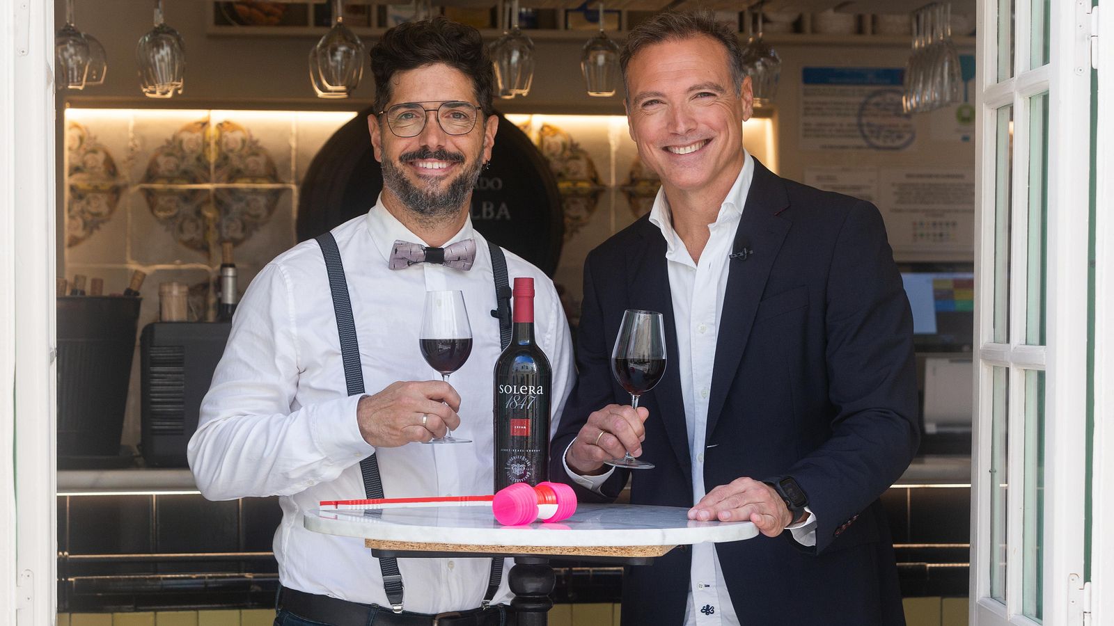 Enrique Miranda y Pepito El Caja.