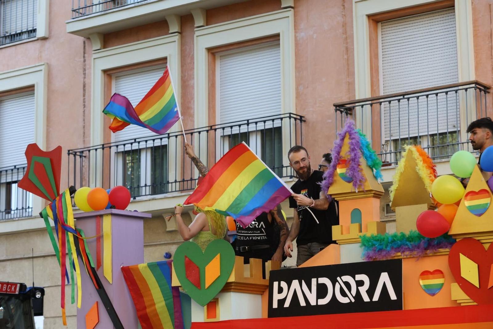 Búscate en la Manifestación del Orgullo 2025 de Jerez y en el Pregón de Fernando Soto