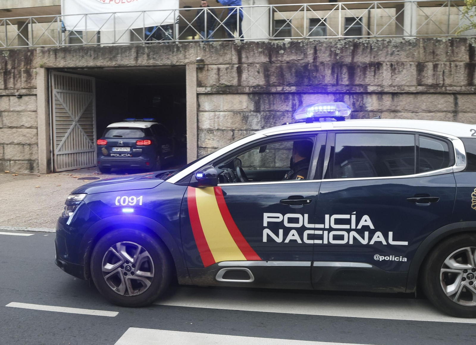 Detenido un menor acusado de causar varios incendios en Santiago de Compostela.