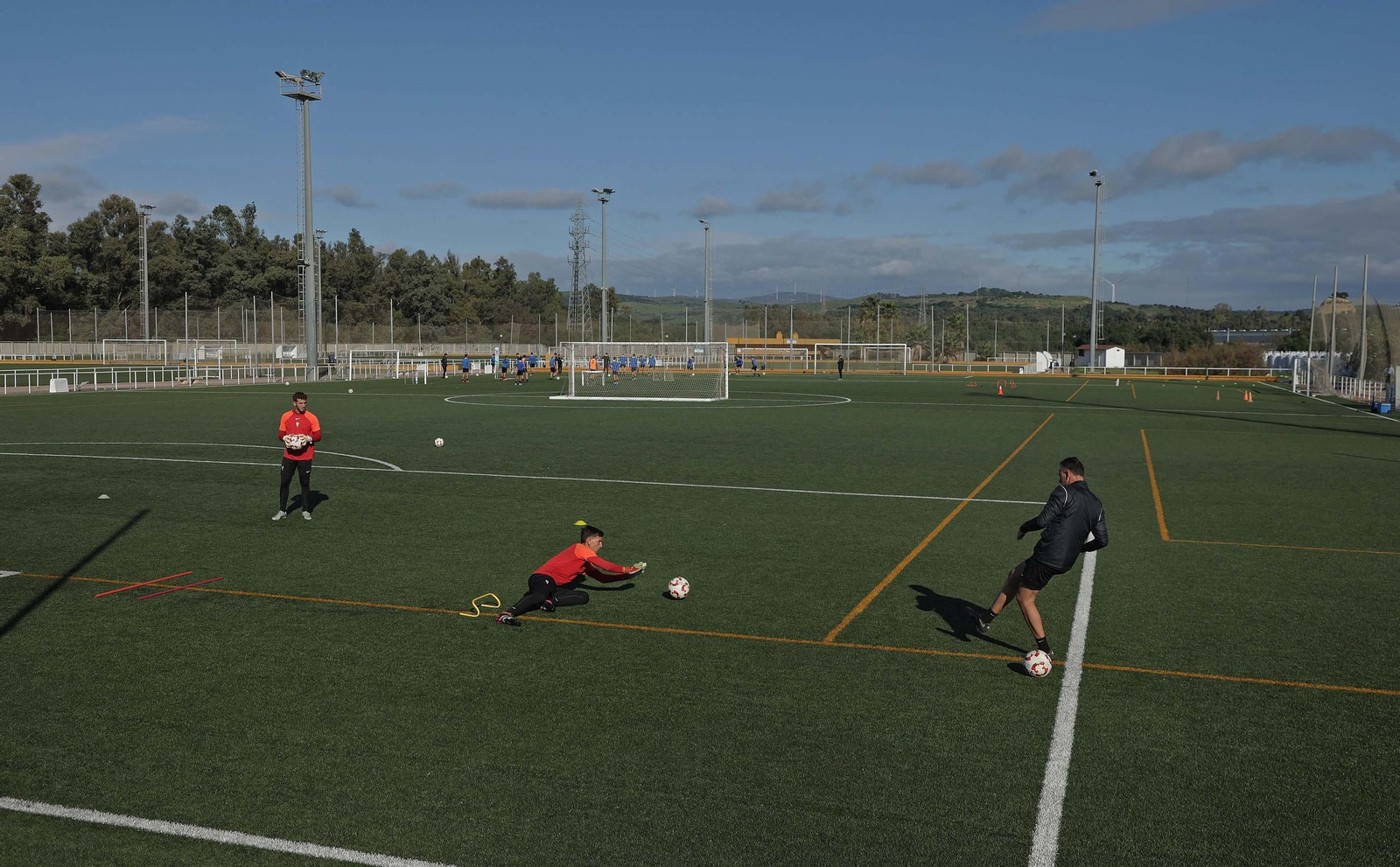 Fotos del entrenamiento del Algeciras CF previo a la visita del Yeclano al Nuevo Mirador