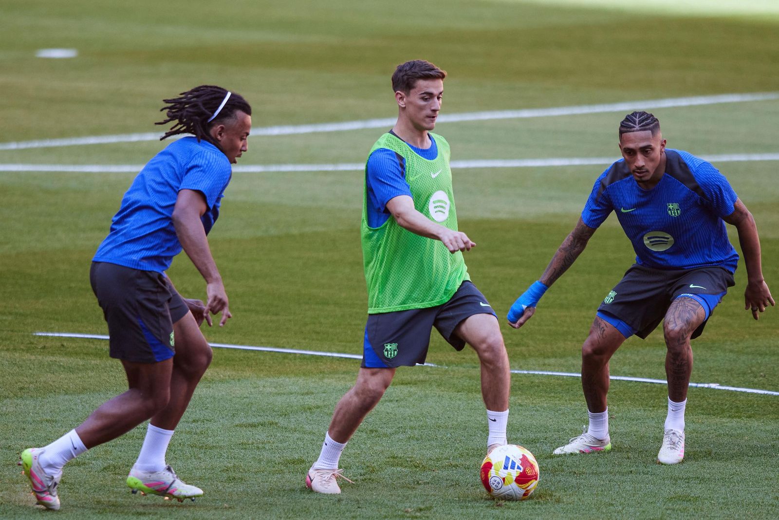 La fotos del día antes de la final de Copa Barcelona - Real Madrid