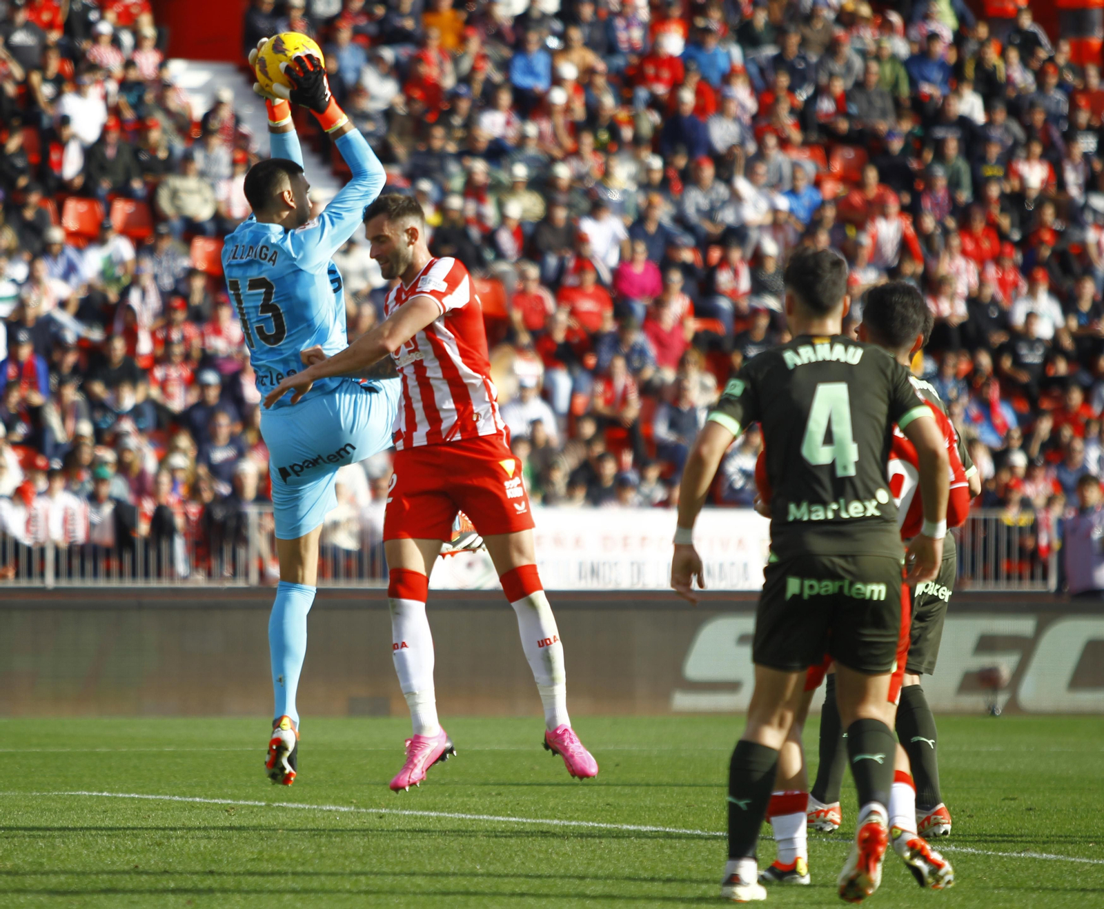 Las mejores imágenes del partido de fútbol U.D. Almería-Girona F.C.