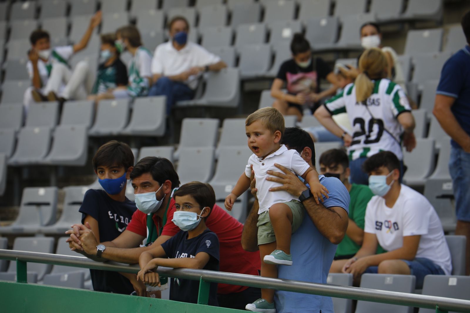 La victoria del Córdoba CF ante el Cádiz B, en imágenes