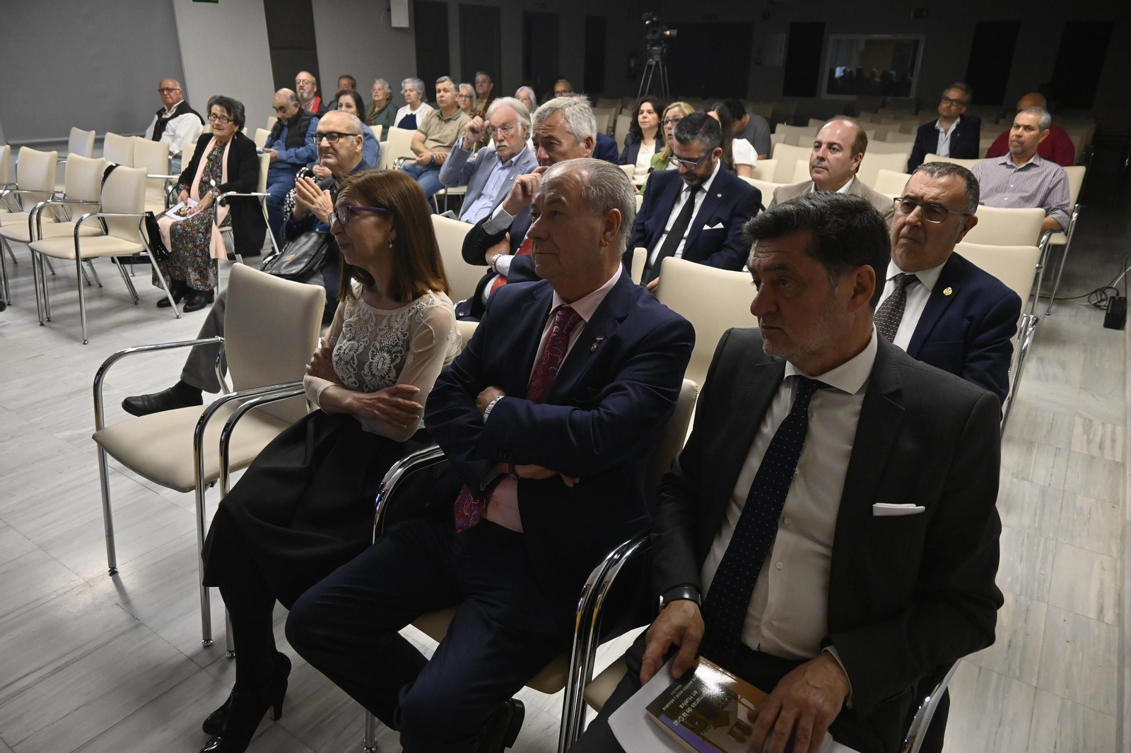 Entrega del Premio Gota a Gota a las Hermanas de la Cruz, en imágenes