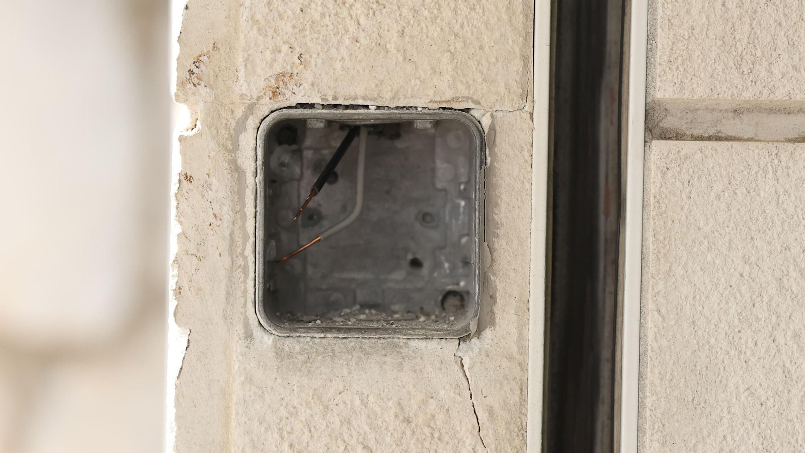 Alarma de la farmacia rota tras el atraco