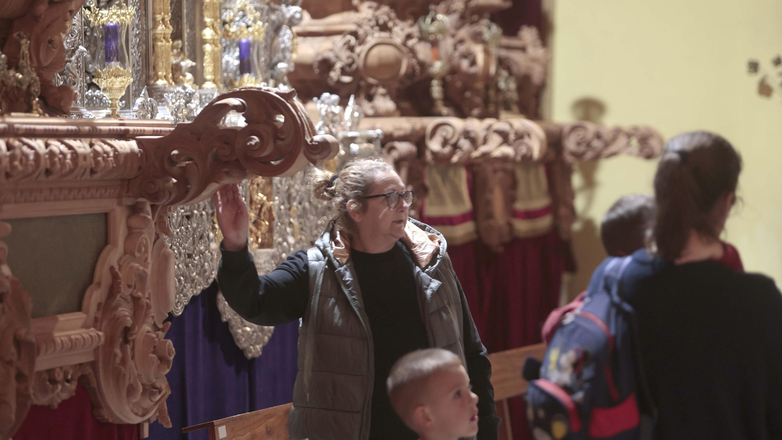 Los Preparativos de la Semana Santa en La Línea