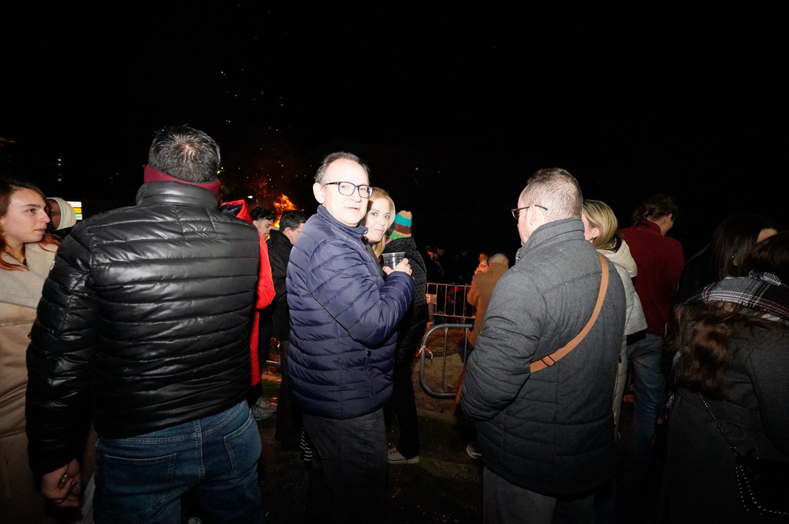 Jaén brilla y disfruta al fuego de las lumbres de San Antón