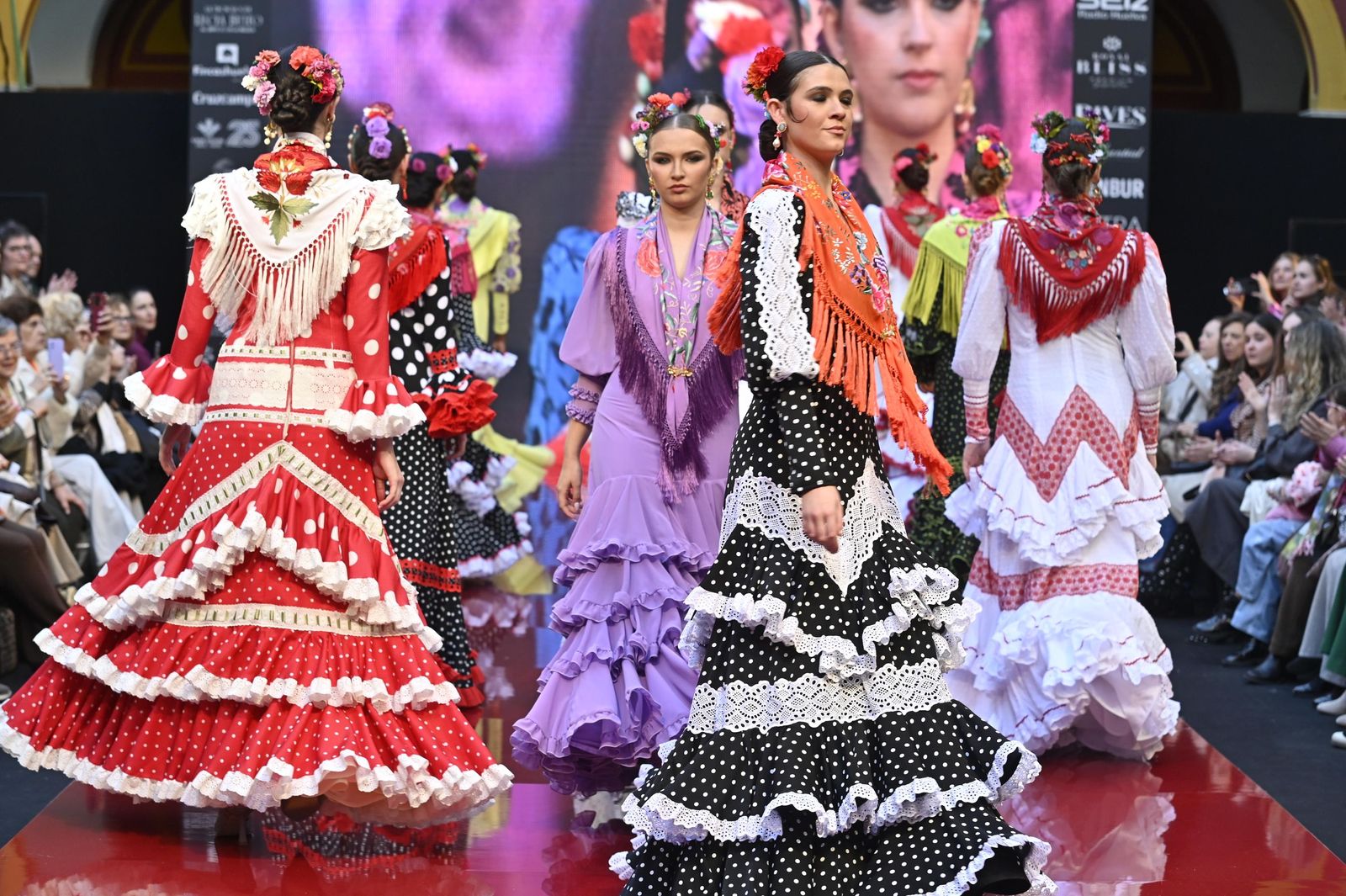Huelva Flamenca 2026: Desfile de Olaje