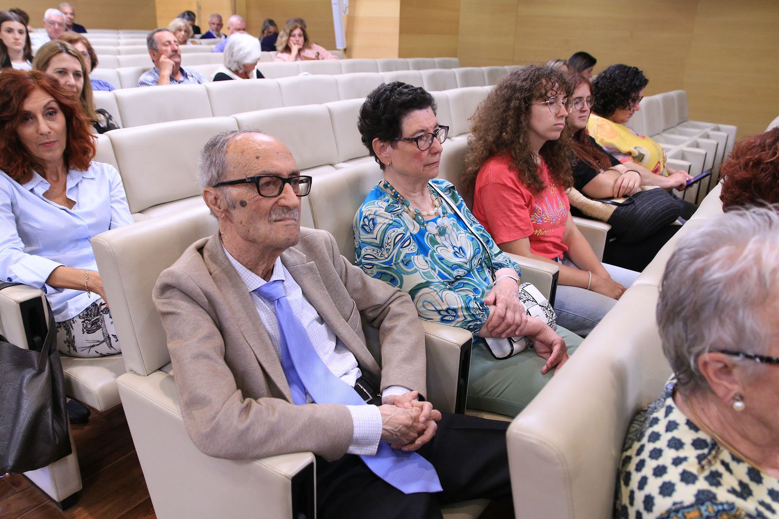 Diario de los Libros, con Fernando J. Múñez y su novela 'Antes se secará al tierra'