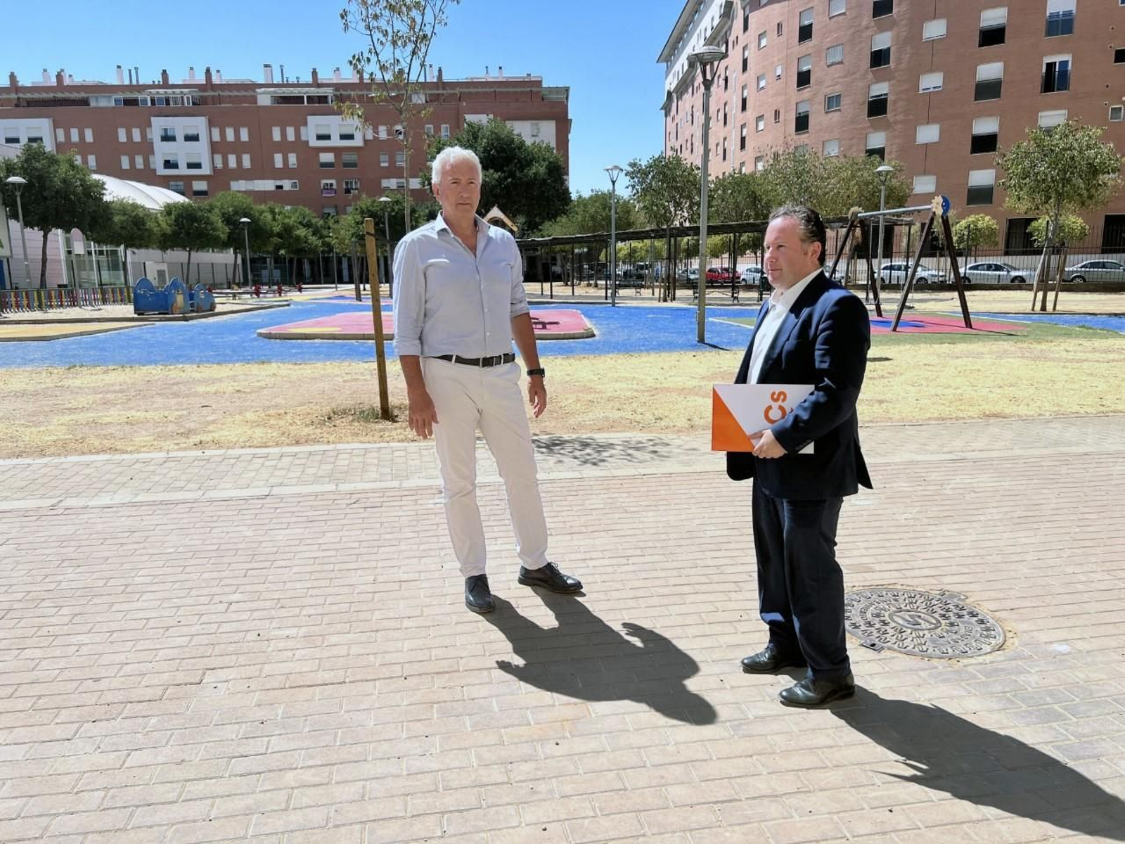 La visita de los concejales de Cs al Parque de la Rosaleda.