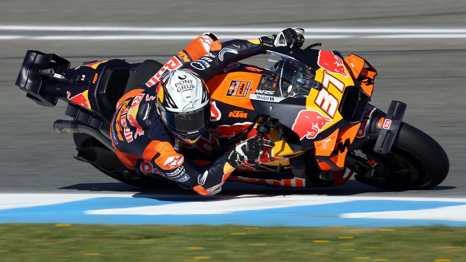 Imágenes de la Carrera Sprint y los entrenos de MotoGP en el Gran Premio de España en el Circuito de Jerez - Ángel Nieto