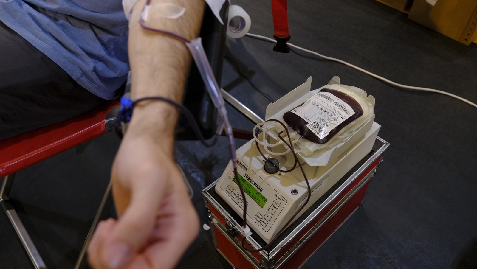 Imágenes de la donación colectiva de sangre y plasma en el Pabellón Rafael Florido