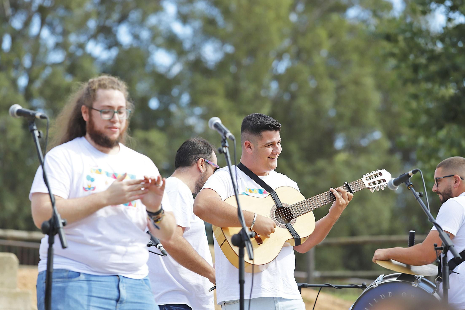 Imágenes de la convivencia carnavalera del Parque Moret en Huelva