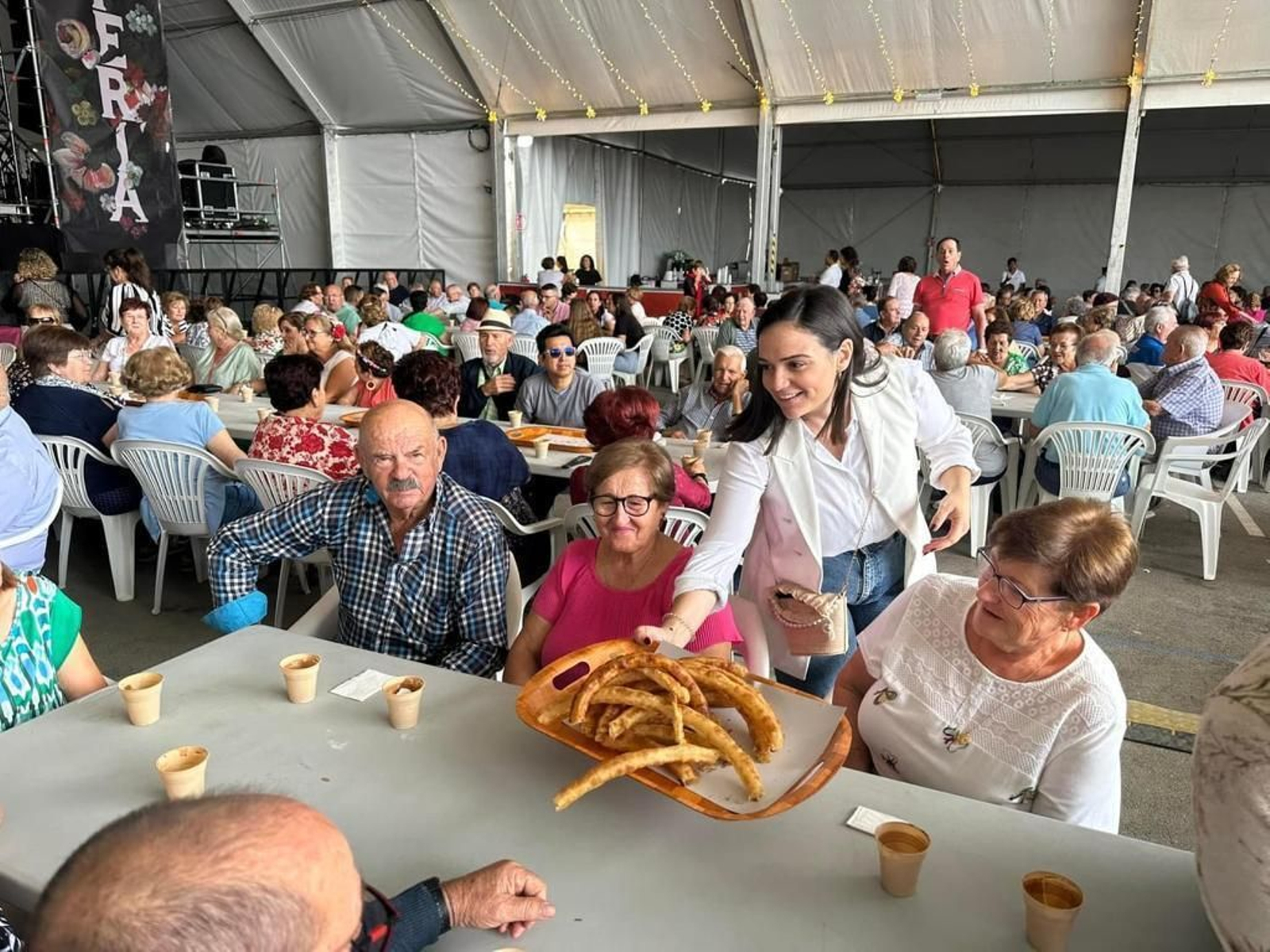 Churros servidos por la corporación municipal