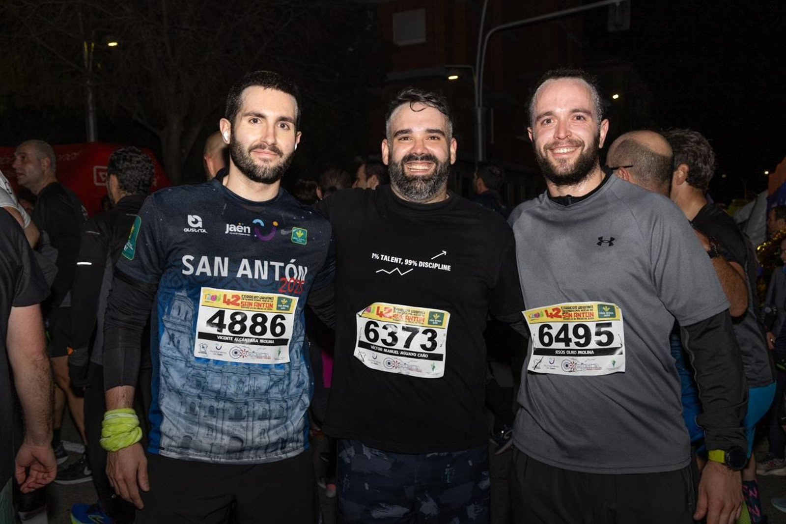 En imágenes: búscate en tu llegada a meta de la Carrera de San Antón 2025 (8)