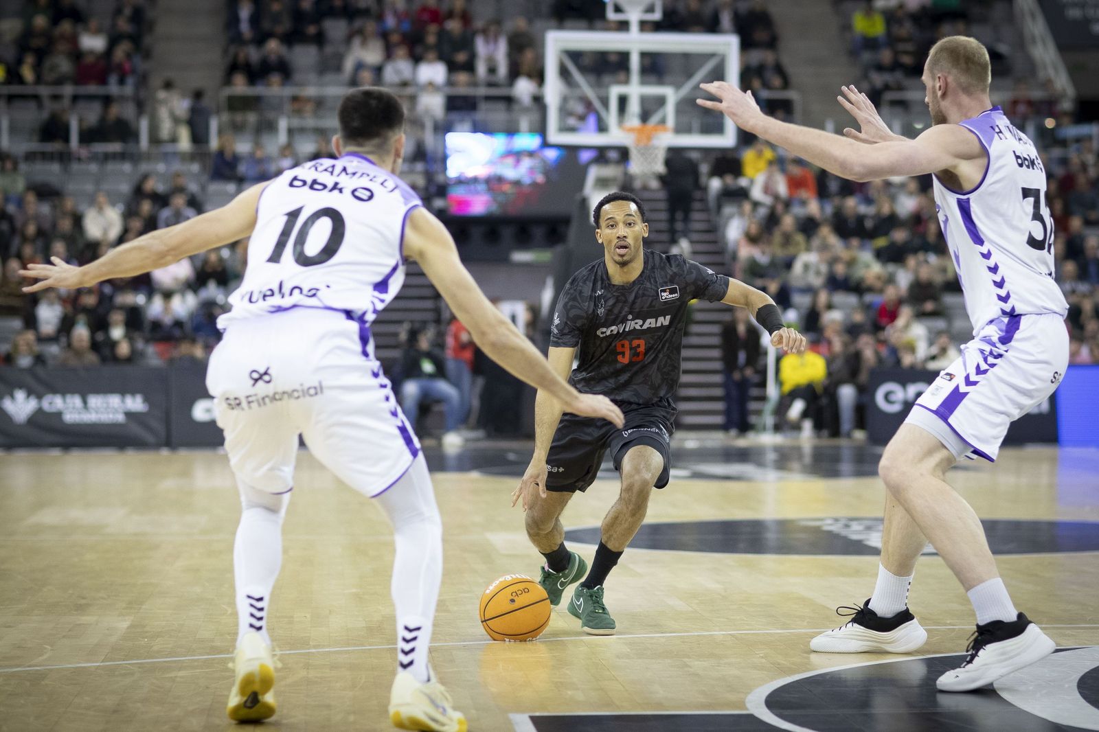 Las mejores imágenes del Covirán Granada-Surne Bilbao Basket