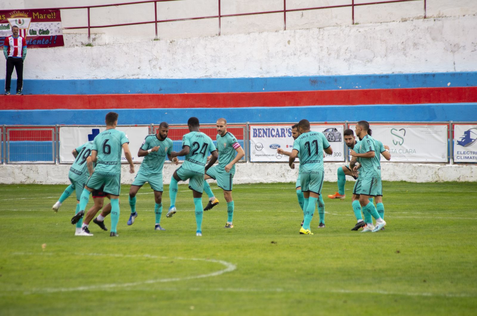 Las mejores fotos del CP Villarrobledo - Algeciras CF