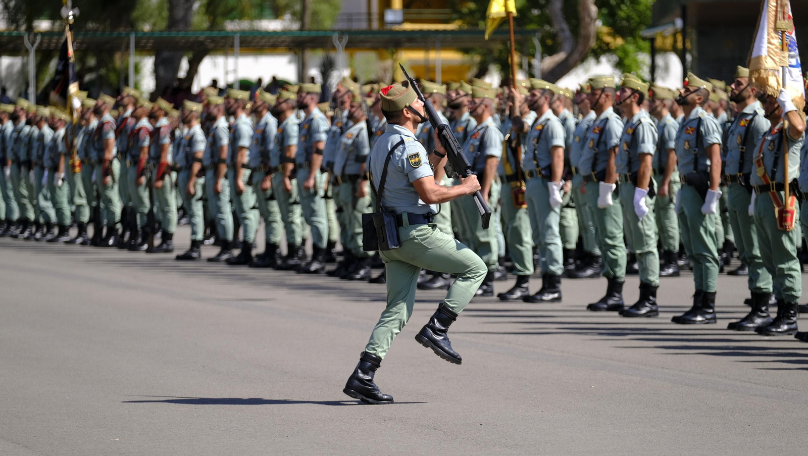 Jornada de puertas abiertas de La Legión Española en Viator