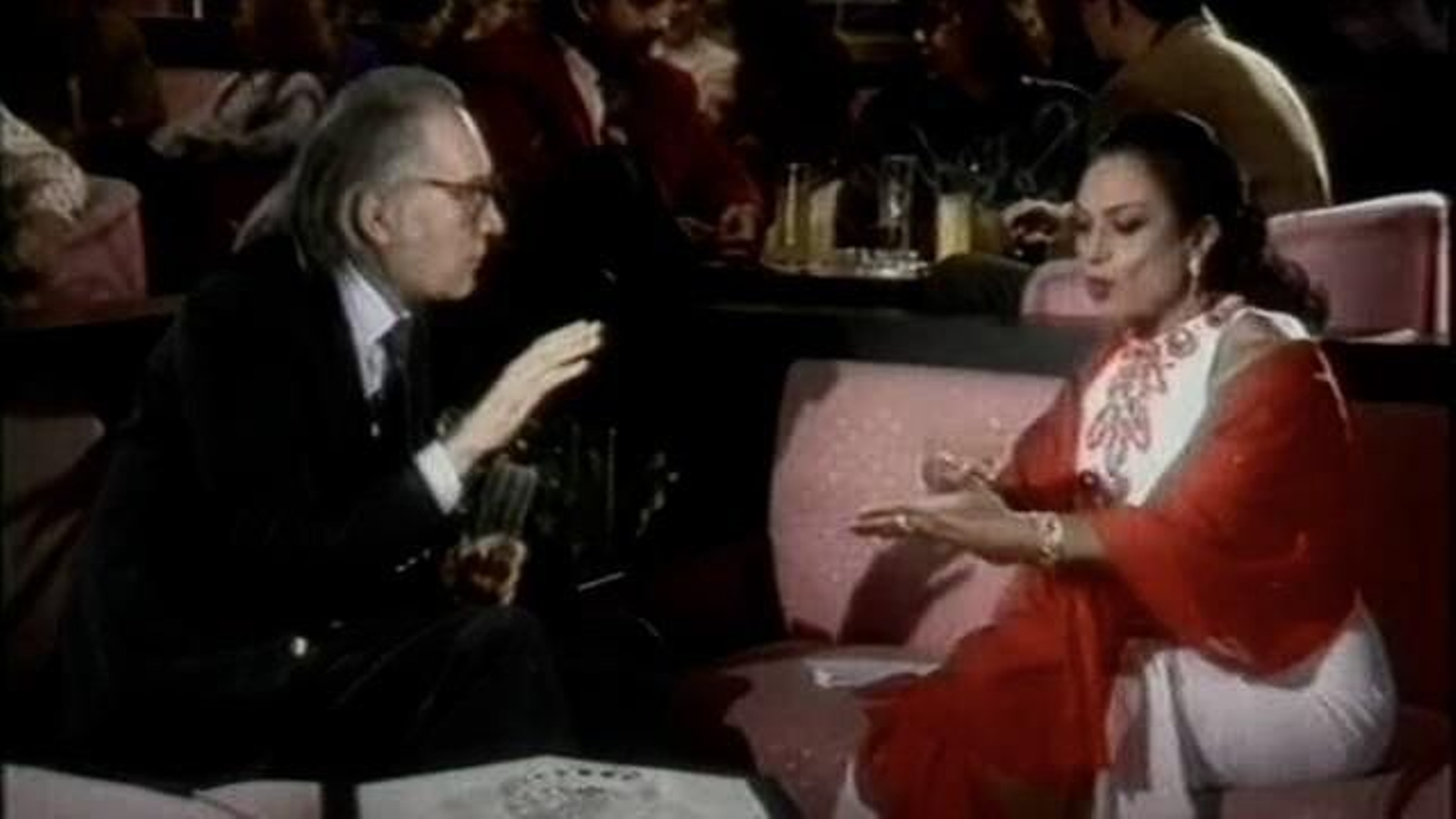 Lola Flores tuvo ocasión de entrevistar a Francisco Umbral en su programa televisivo ‘Sabor a Lolas’.