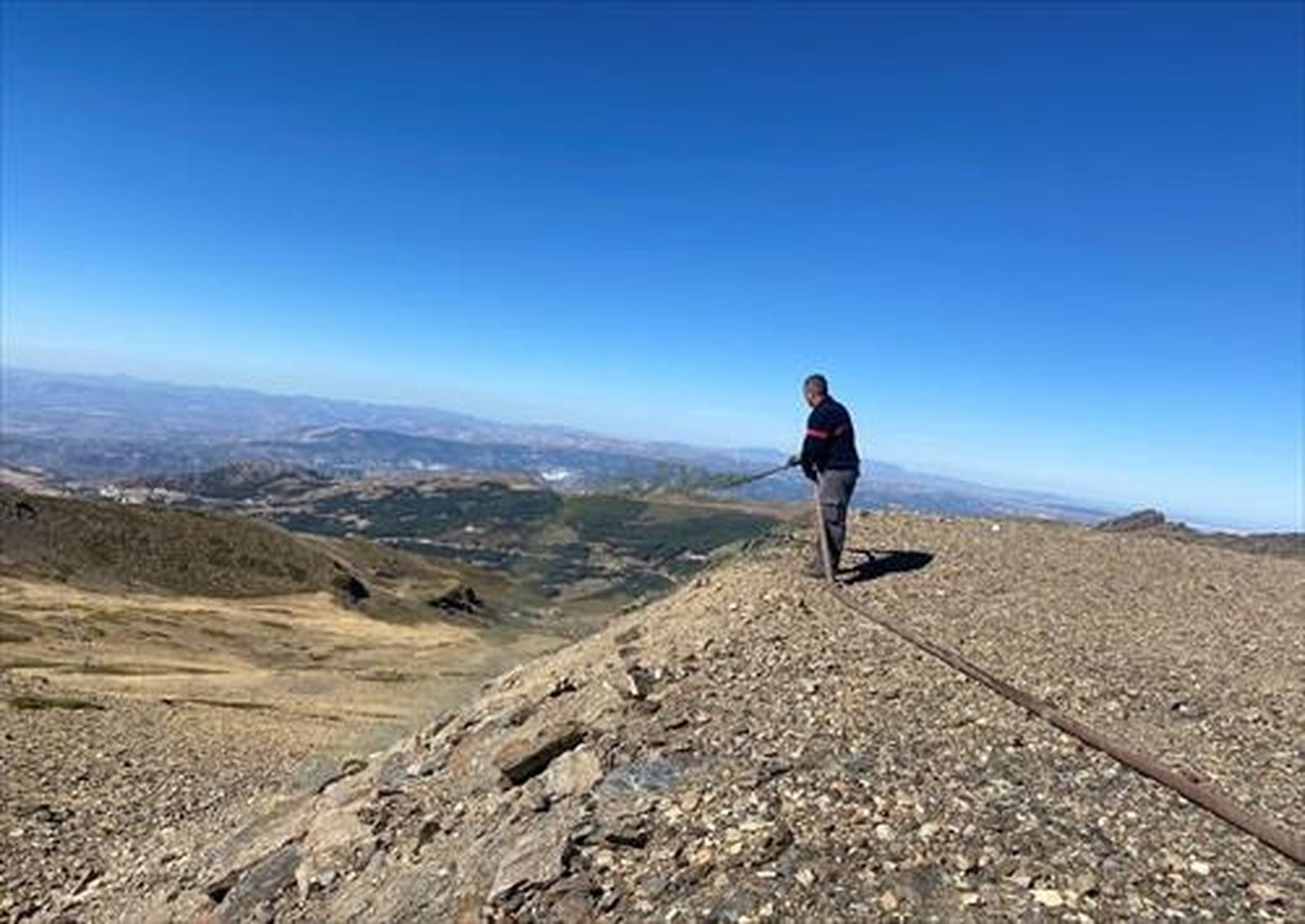 Sierra Nevada inicia la hidrosiembra de zonas del dominio esquiable con semillas autóctonas