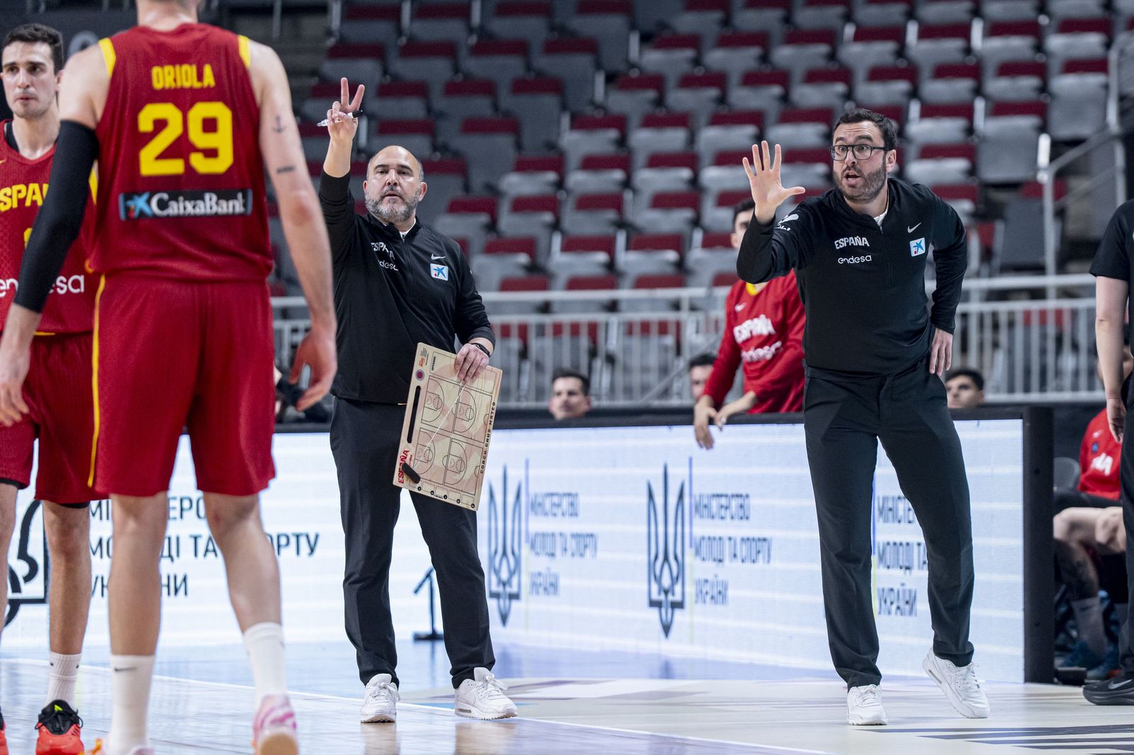 Las mejores fotos del Ucrania-España de baloncesto