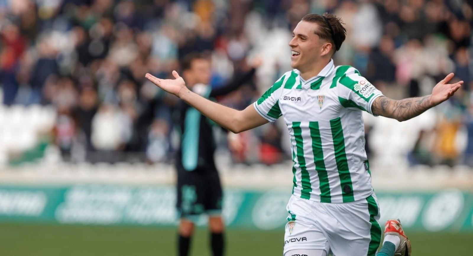 Álex Sala celebra su gol en el Córdoba CF - Atlético Baleares. Álex Sala celebra su gol en el Córdoba CF - Atlético Baleares.